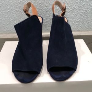 Vince Camuto blue suede sling back booties